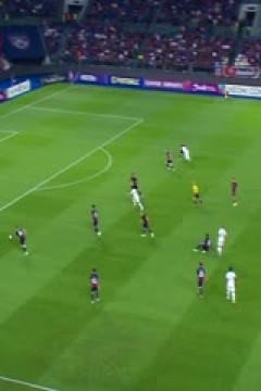 亚冠精英联赛阶段 柔佛新山VS蔚山HD 20241105